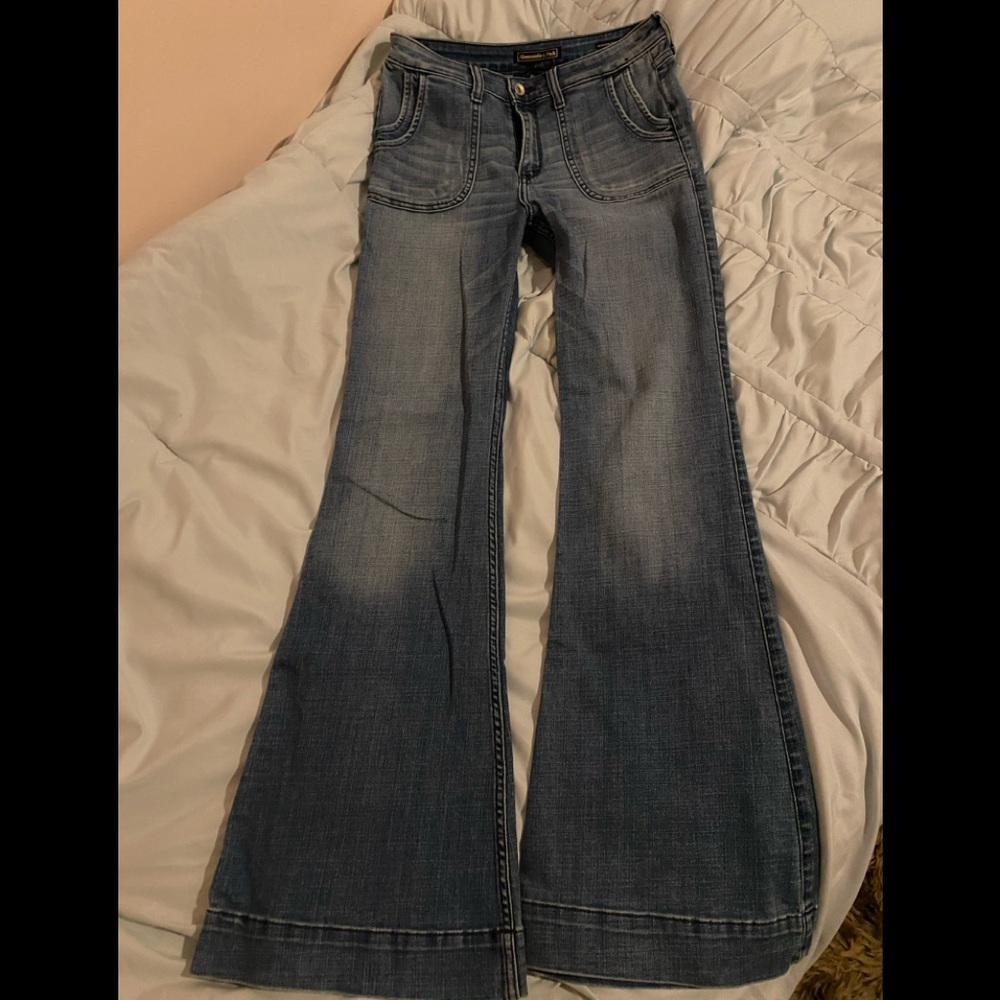 Abercrombie and Fitch High Rise Wide Leg Jean